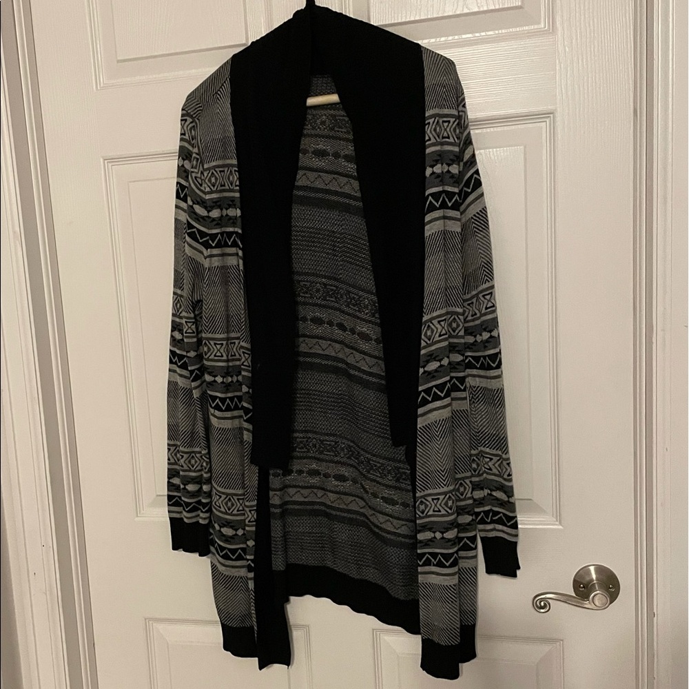 Patterned Cardigan